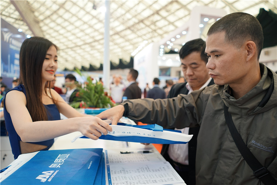 第49屆高教儀器展，一如既往的火爆人氣見(jiàn)證奧威亞品牌實(shí)力