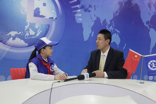 黑板報(bào)已經(jīng)out了？新媒體時(shí)代下的校園德育工作可以這樣做！